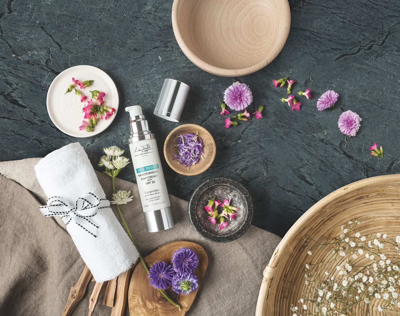 Studio Nails & Skincare
